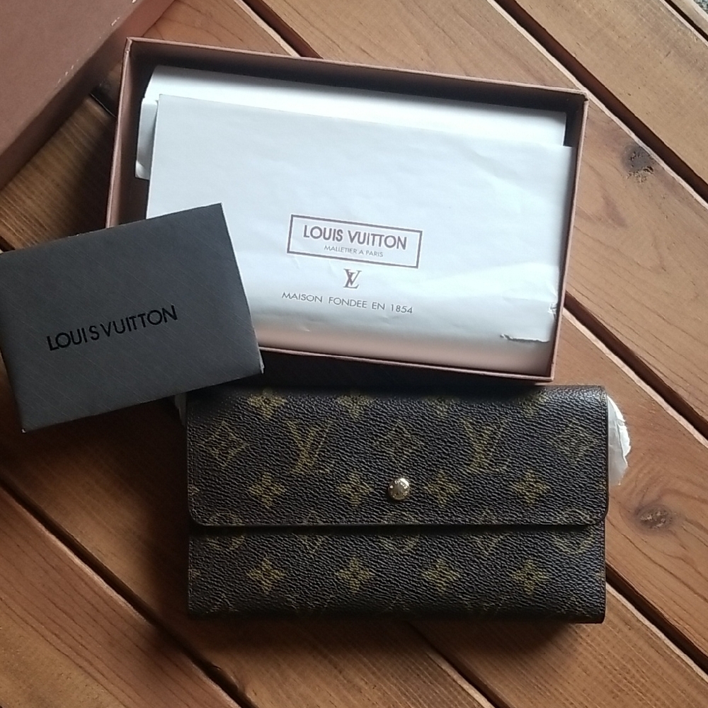 Louis Vuitton Monogram Long Wallet in Dark Brown